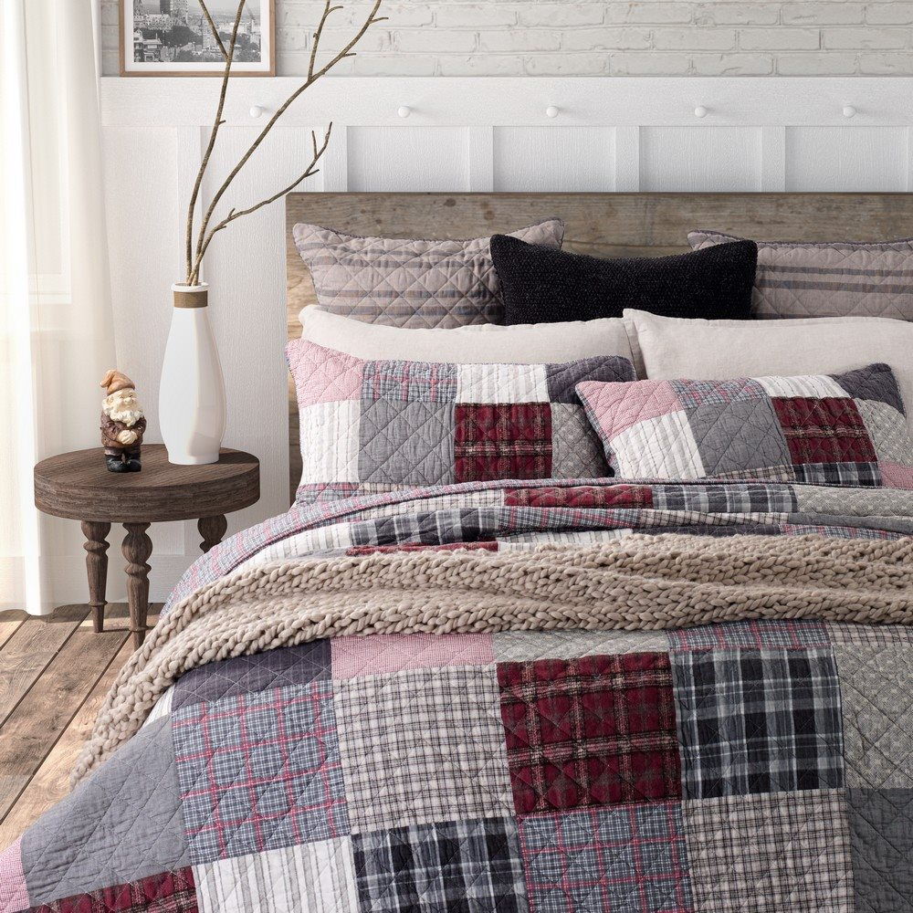Panache, a Bedding collection from Brunelli