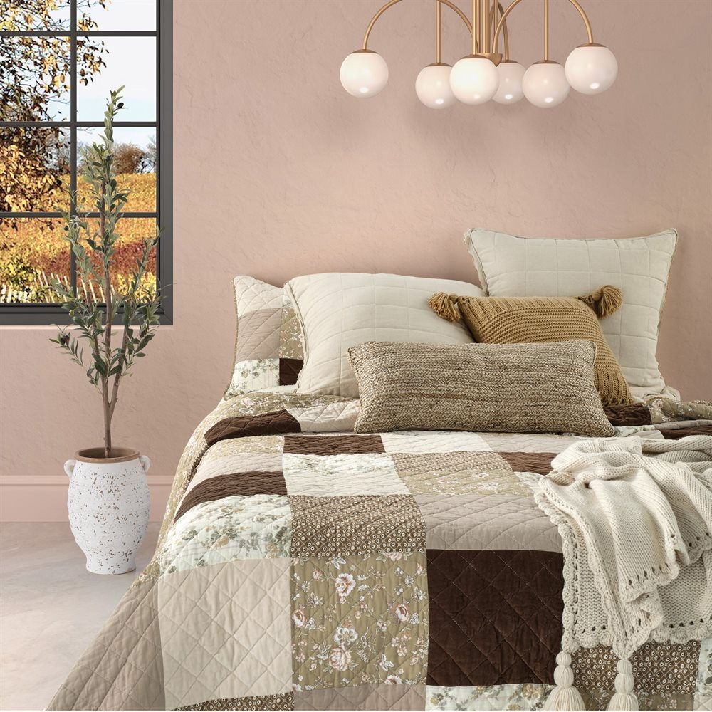 Gratitude, a Bedding collection from Brunelli
