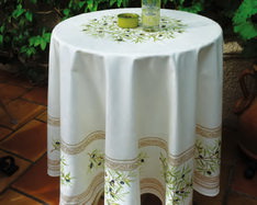 Clos des oliviers écru 100% cotton coated tablecloth.